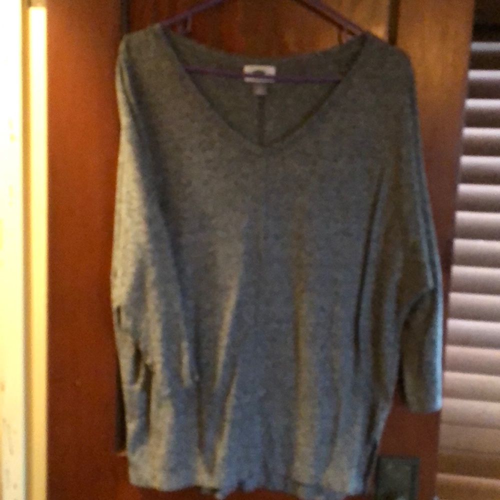 Long sleeve loose top